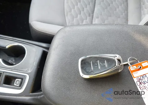 2019 Chevrolet Equinox Lt z USA, uszkodzony, nr VIN 3GNAXKEV2KS593332